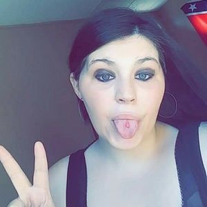 Meet your Posher, Skyler